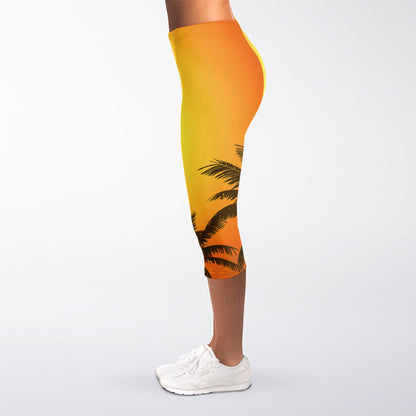 Tropical Beach Sunset Print Women's Capri Leggings
