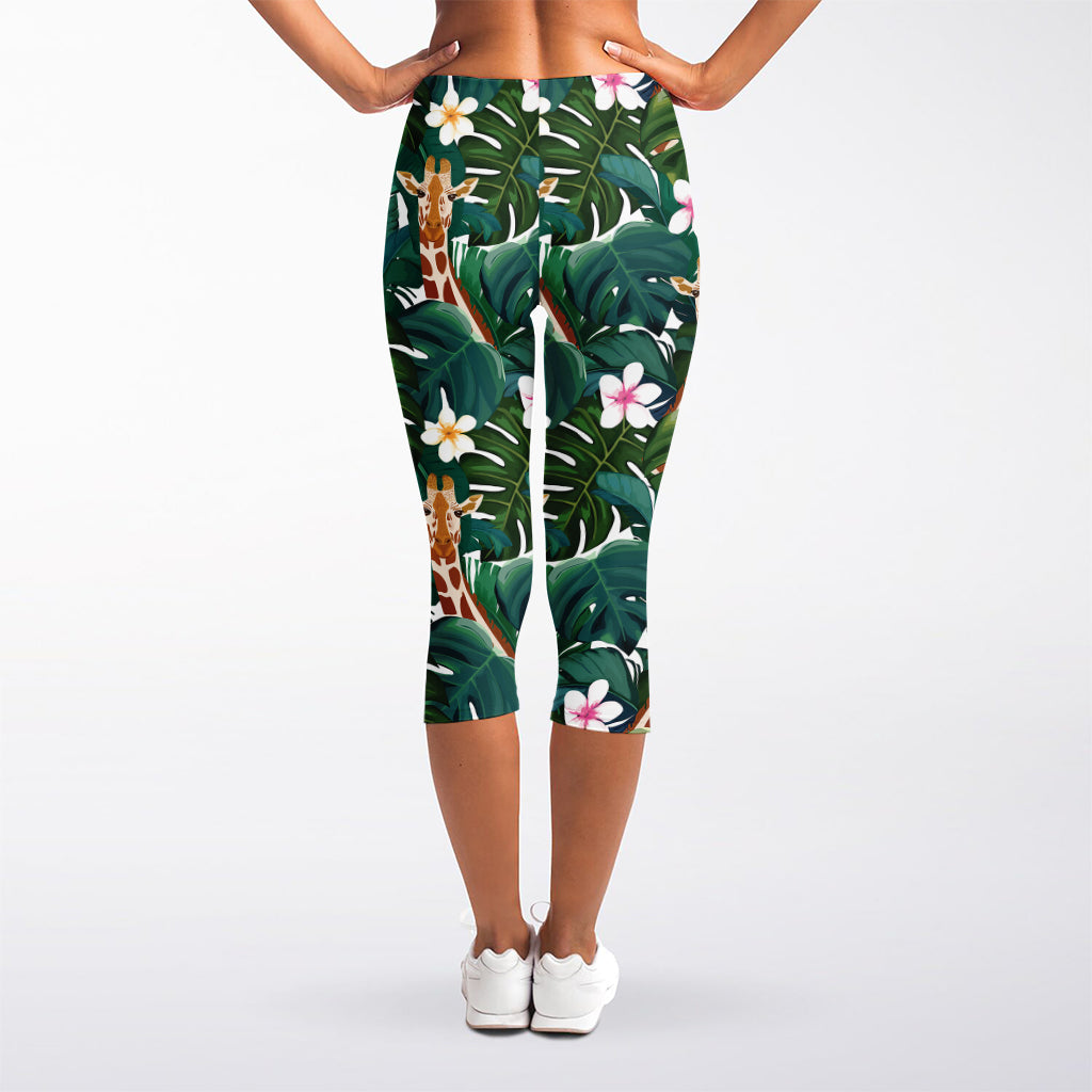 Tropical Giraffe Pattern Print Women's Capri Leggings