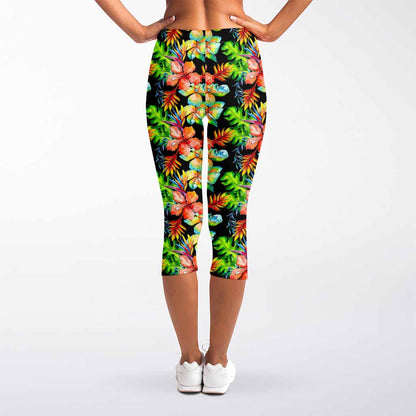 Tropical Hawaii Flowers Pattern Print Women's Capri Leggings
