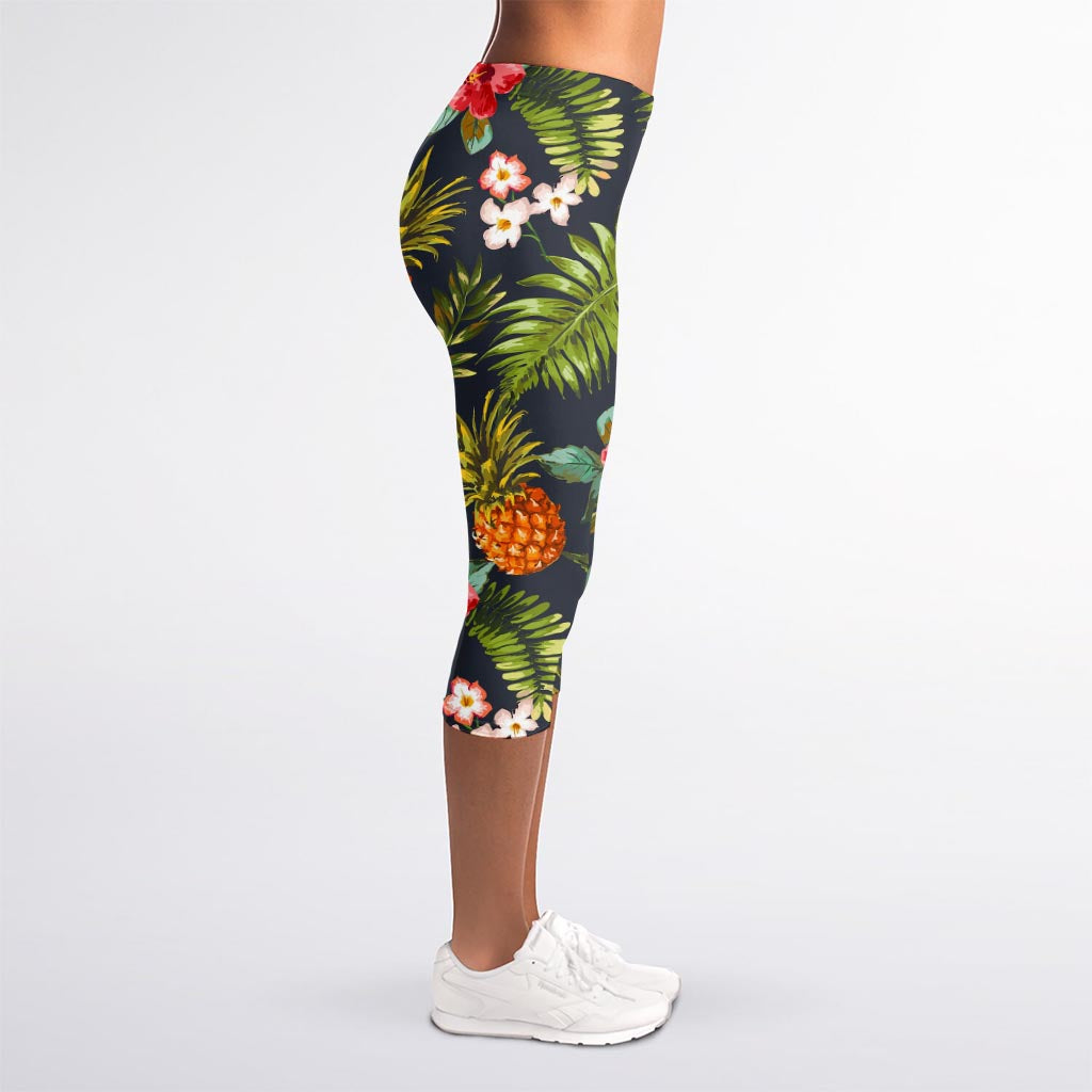 Tropical Hawaii Pineapple Pattern Print Women's Capri Leggings