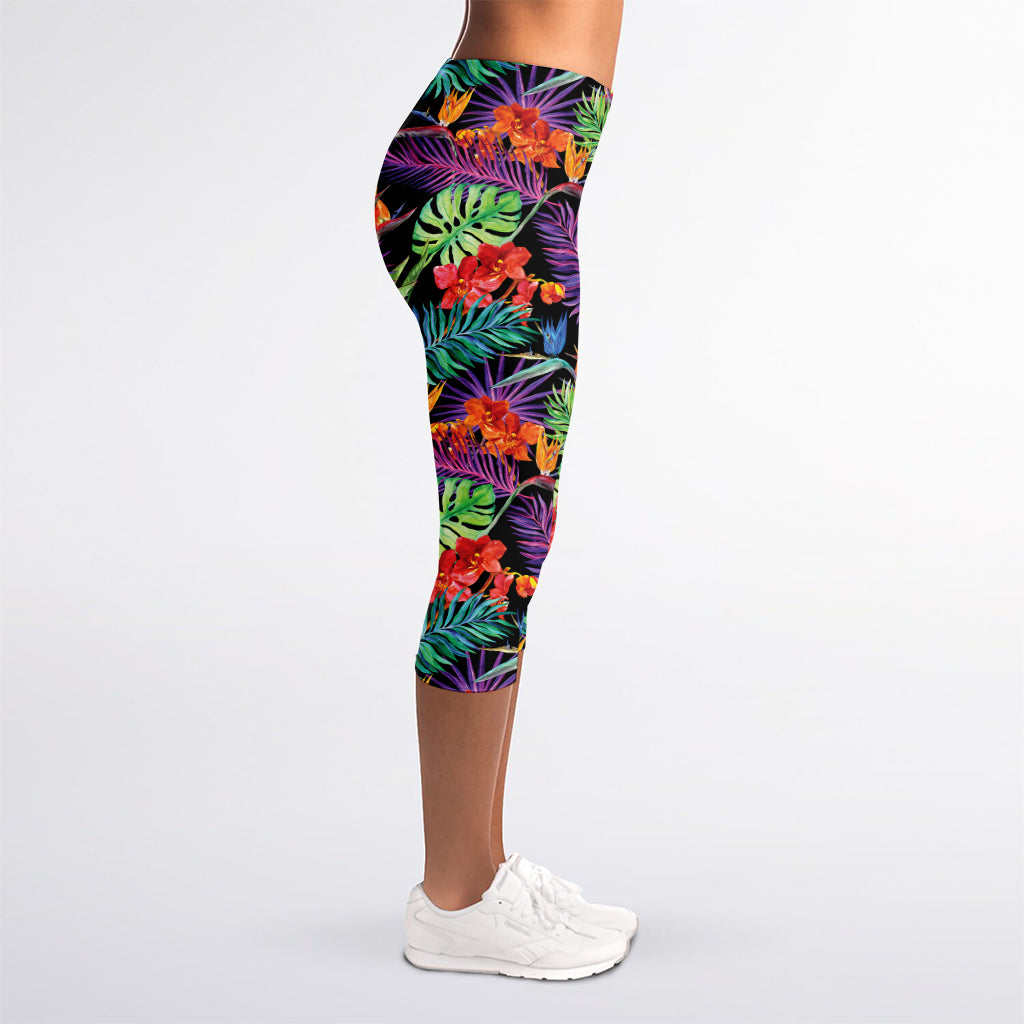 Tropical Hawaiian Jungle Print Women's Capri Leggings
