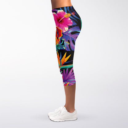 Tropical Hummingbird Print Women's Capri Leggings