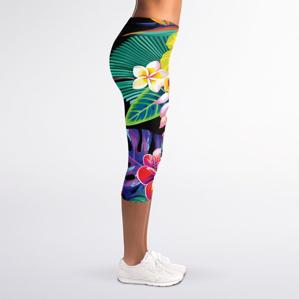 Tropical Hummingbird Print Women's Capri Leggings