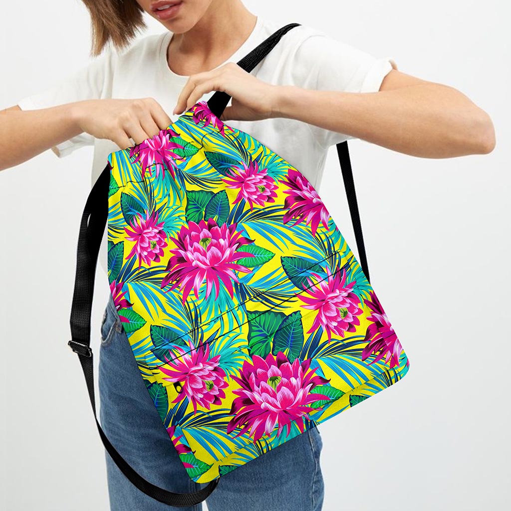 Tropical Lotus Pattern Print Drawstring Backpack