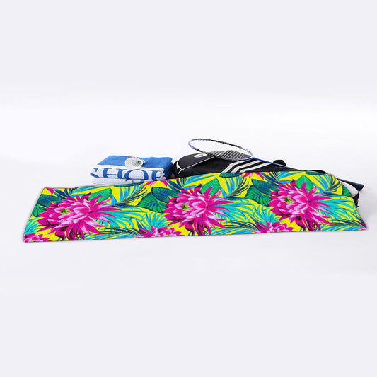 Tropical Lotus Pattern Print Sports Towel