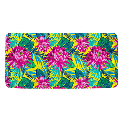 Tropical Lotus Pattern Print Towel