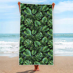 Tropical Monstera Leaves Pattern Print Beach Towel