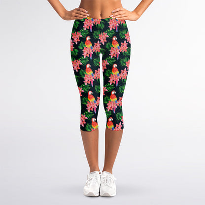 Tropical Parrot Pattern Print Women's Capri Leggings
