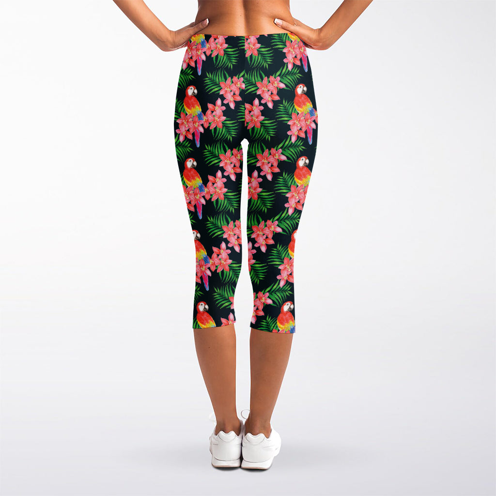Tropical Parrot Pattern Print Women's Capri Leggings
