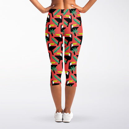 Tropical Toco Toucan Pattern Print Women's Capri Leggings