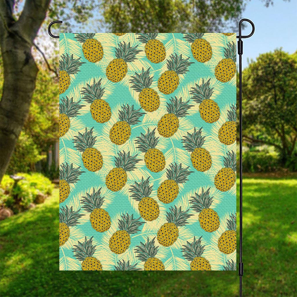 Tropical Vintage Pineapple Pattern Print Garden Flag