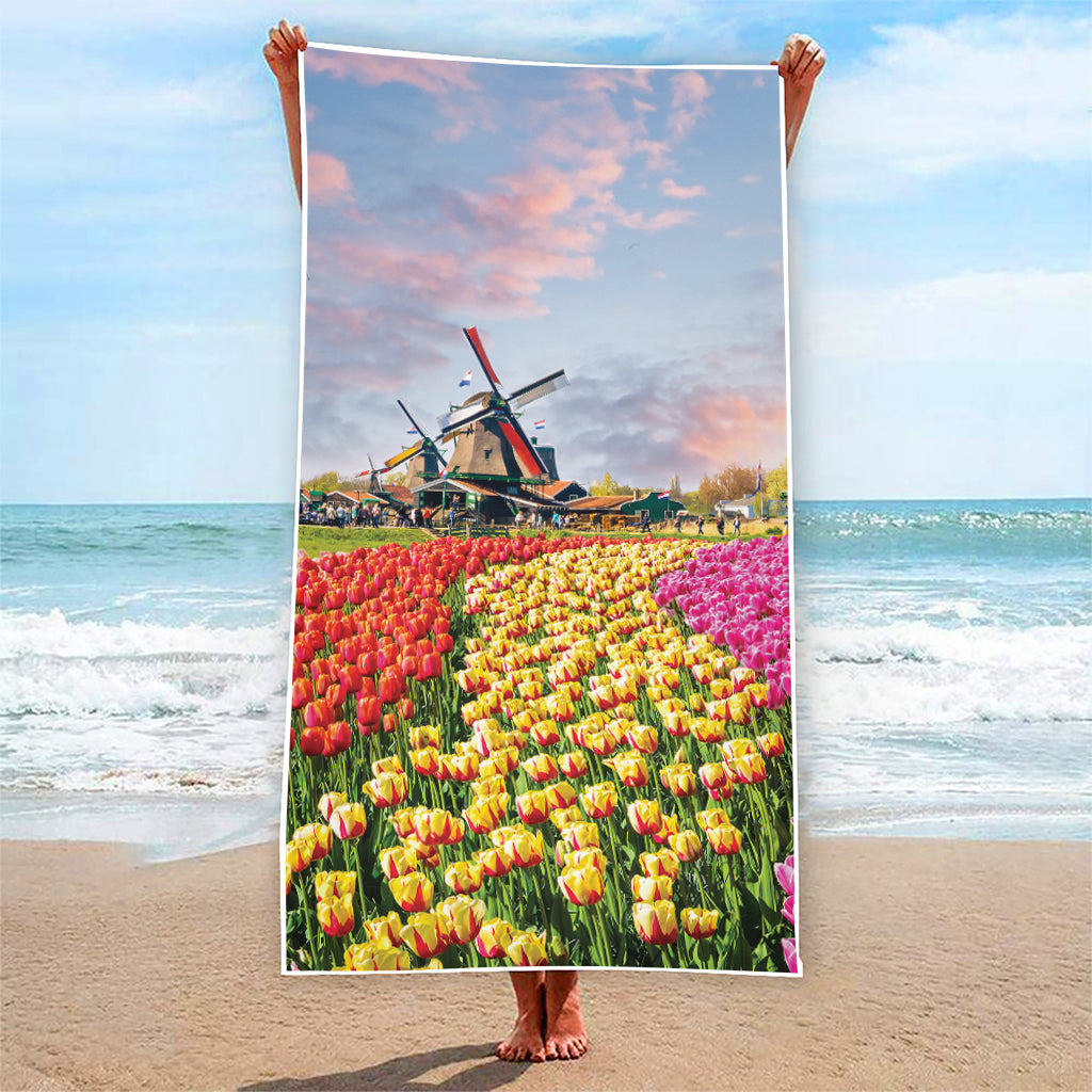 Tulip Field Print Beach Towel