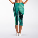 Turquoise Banana Leaf Print Women's Capri Leggings