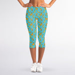 Turquoise Banana Pattern Print Women's Capri Leggings