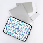 Turquoise Giraffe Pattern Print Laptop Sleeve