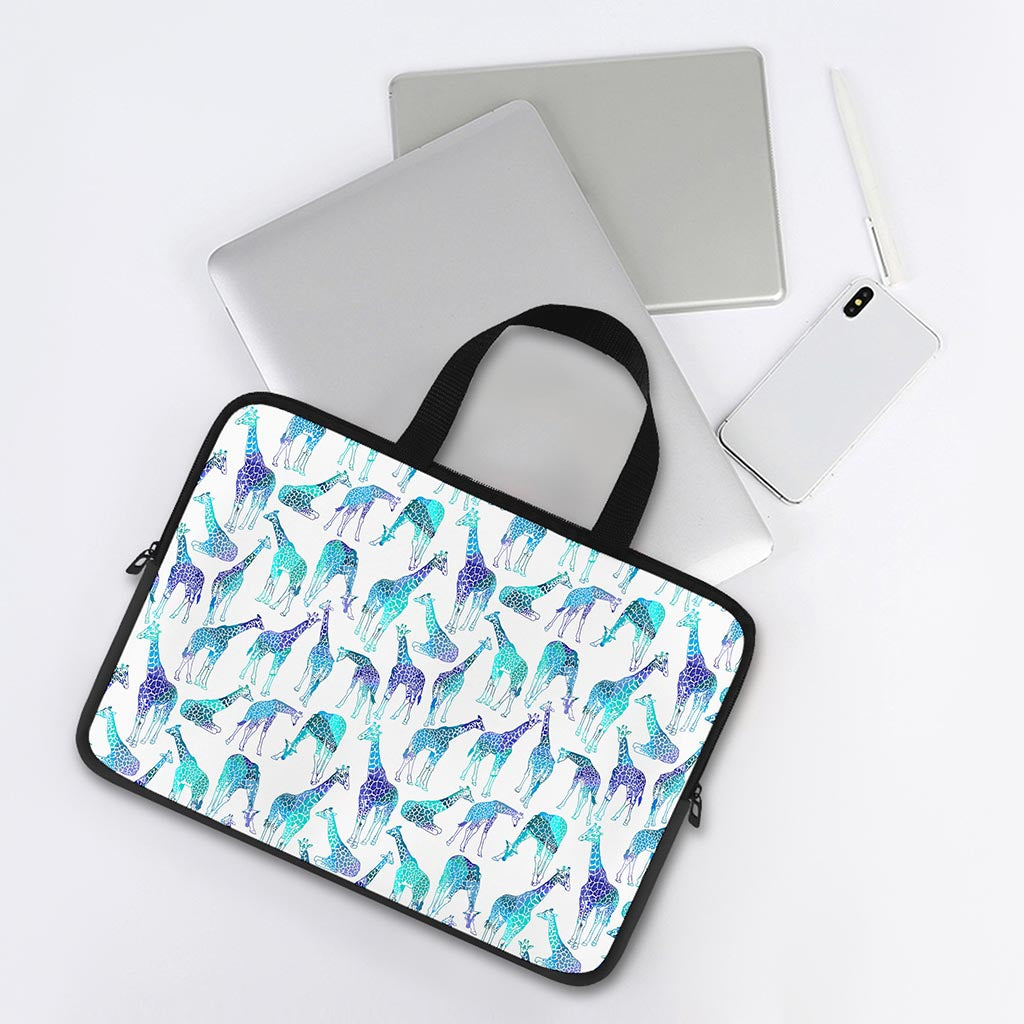 Turquoise Giraffe Pattern Print Laptop Sleeve With Handle