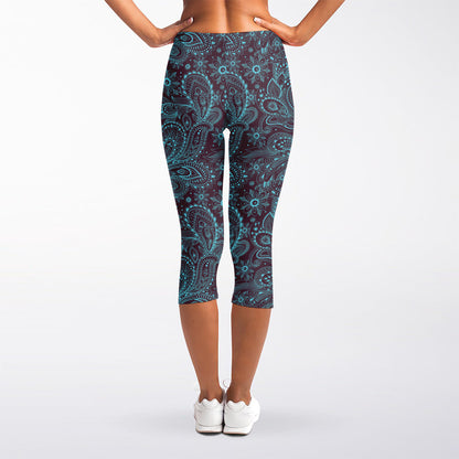 Turquoise Paisley Pattern Print Women's Capri Leggings