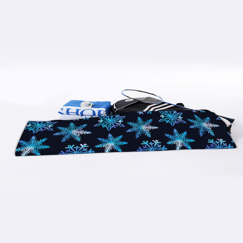 Turquoise Snowflake Pattern Print Sports Towel