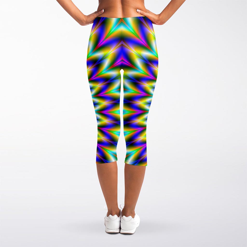 Twinkle Psychedelic Optical Illusion Women's Capri Leggings