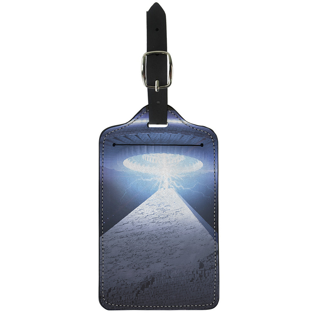 UFO Pyramid Print Luggage Tag