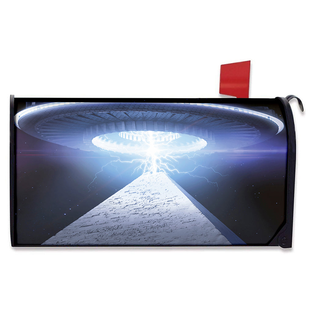 UFO Pyramid Print Mailbox Cover