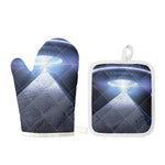 UFO Pyramid Print Oven Mitt And Pot Holder Set