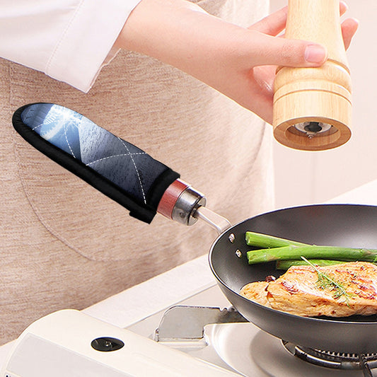UFO Pyramid Print Skillet Handle Cover