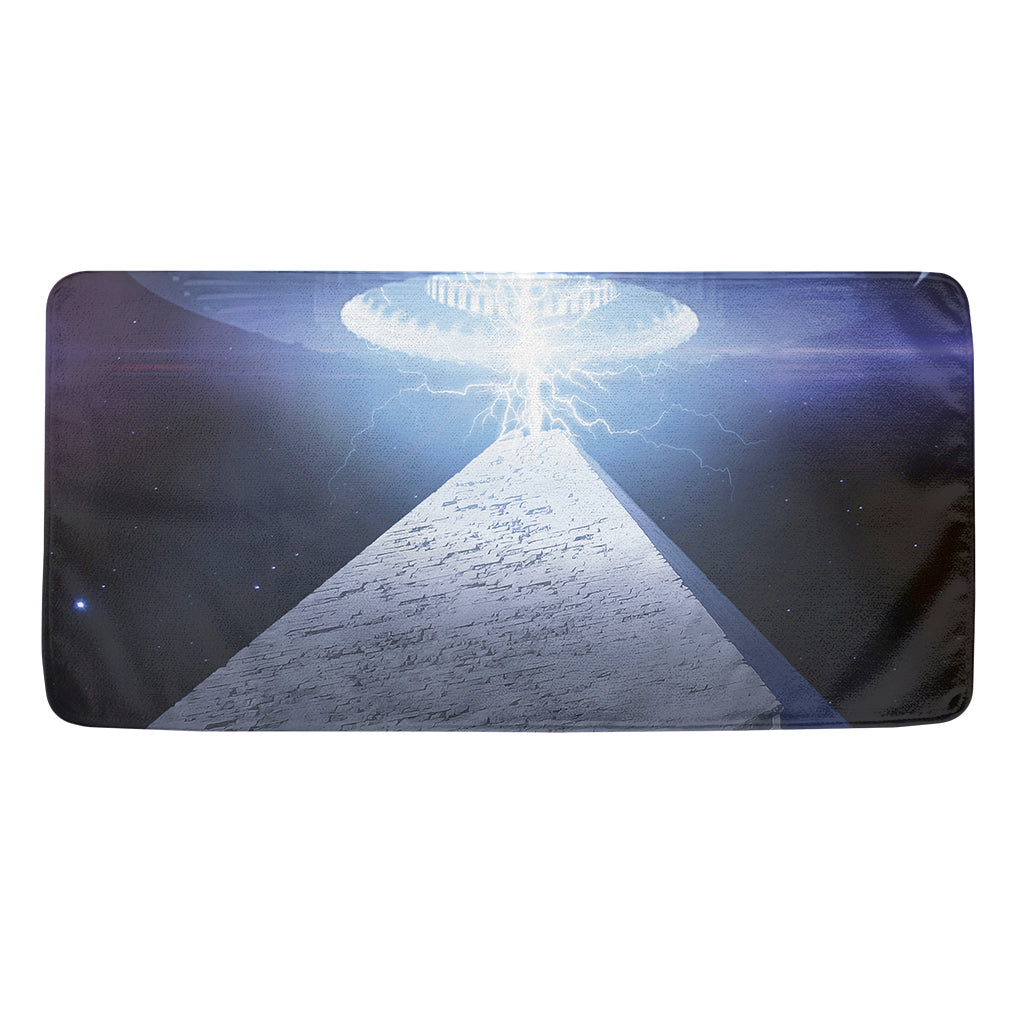 UFO Pyramid Print Towel