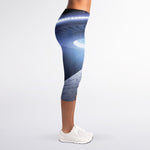 UFO Pyramid Print Women's Capri Leggings