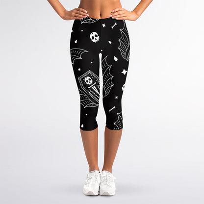 Vampire Coffin Pattern Print Women's Capri Leggings