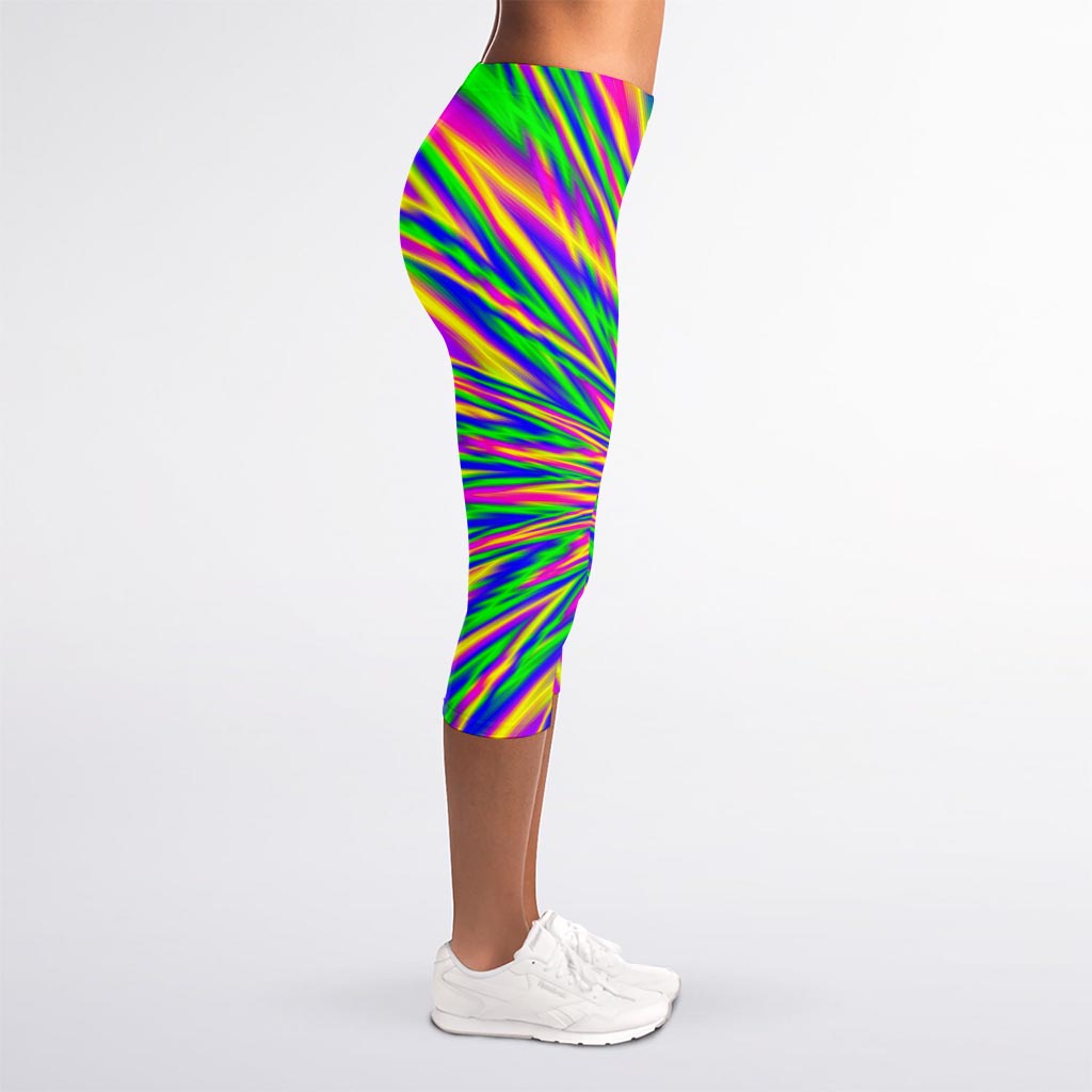 Vibrant Psychedelic Optical Illusion Women's Capri Leggings