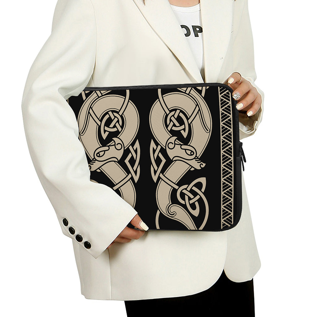 Viking Wolves Symbol Print Laptop Sleeve