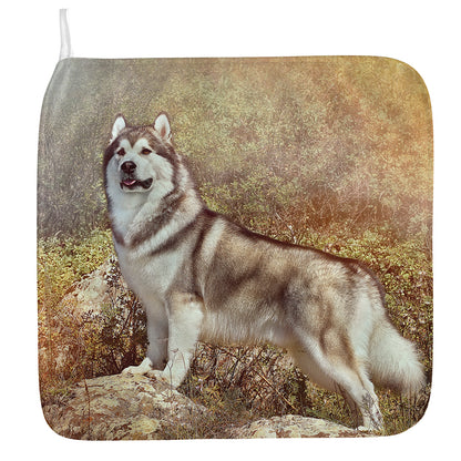 Vintage Alaskan Malamute Print Hand Towel