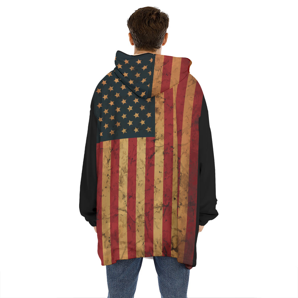 Vintage American Flag Print Hoodie Blanket