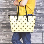 Vintage Bee Pattern Print Leather Tote Bag