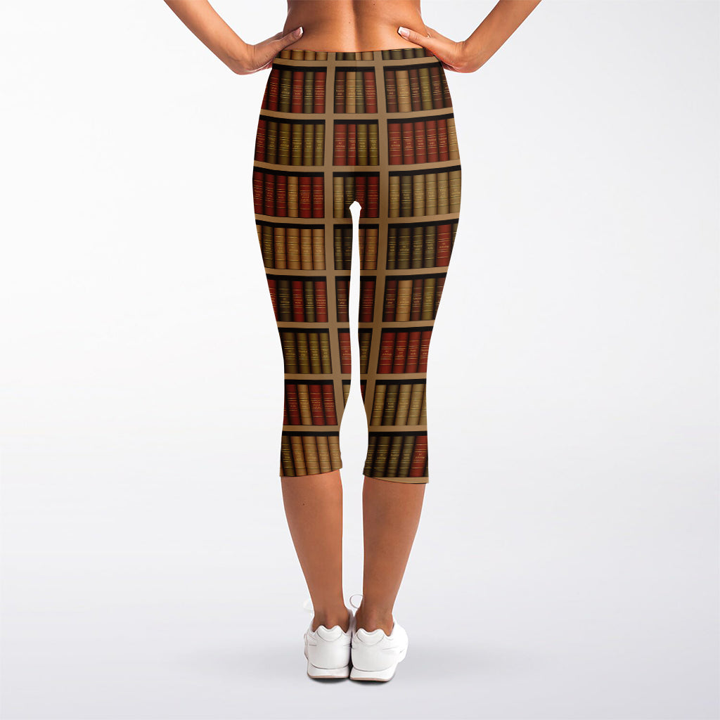 Vintage Bookshelf Pattern Print Women's Capri Leggings
