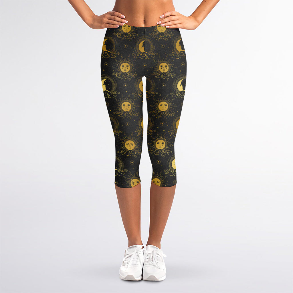 Vintage Celestial Pattern Print Women's Capri Leggings