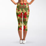 Vintage Christmas Poinsettia Print Women's Capri Leggings