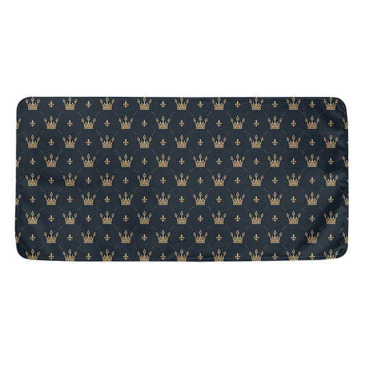 Vintage Crown Pattern Print Towel