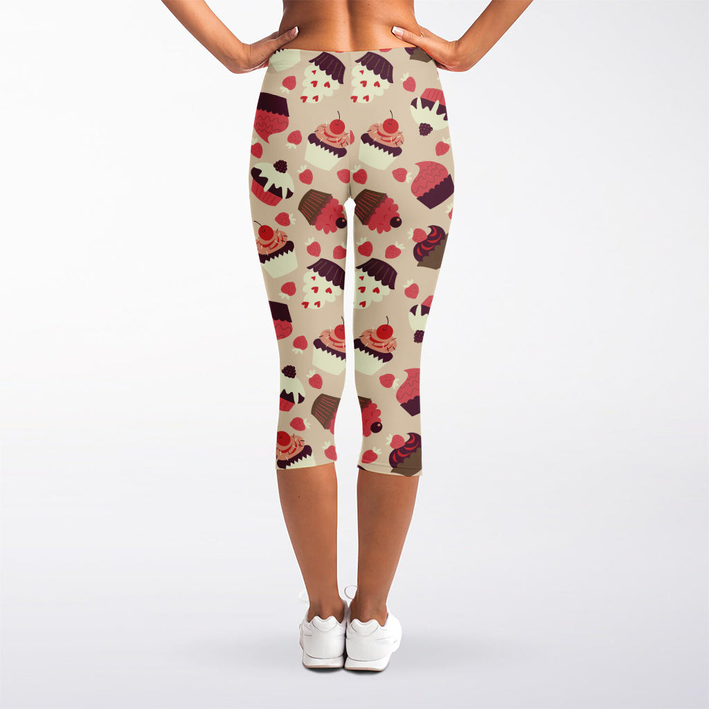 Vintage Cupcake Pattern Print Women's Capri Leggings