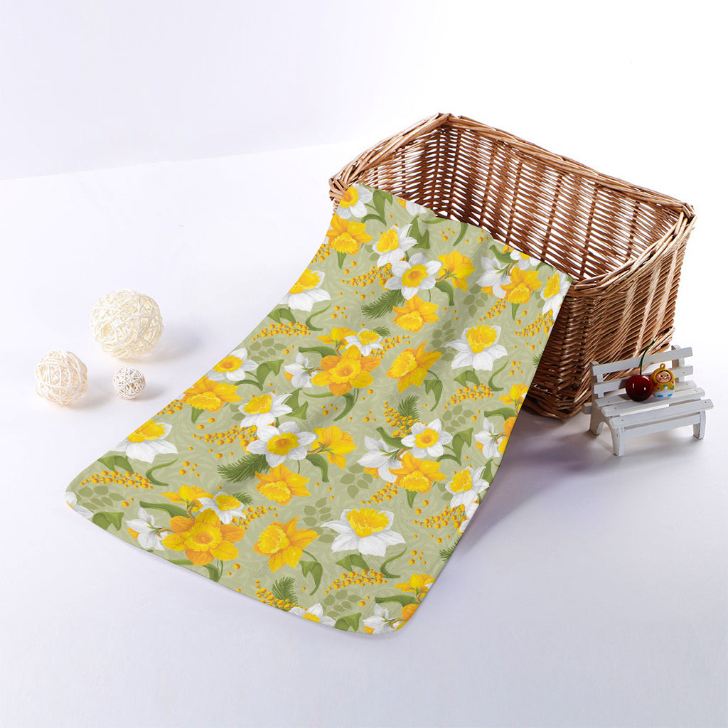 Vintage Daffodil Flower Pattern Print Towel