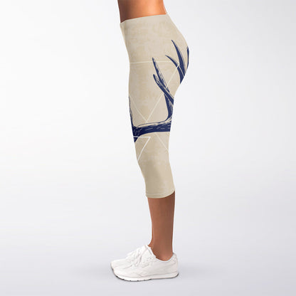 Vintage Deer Skull Print Women's Capri Leggings