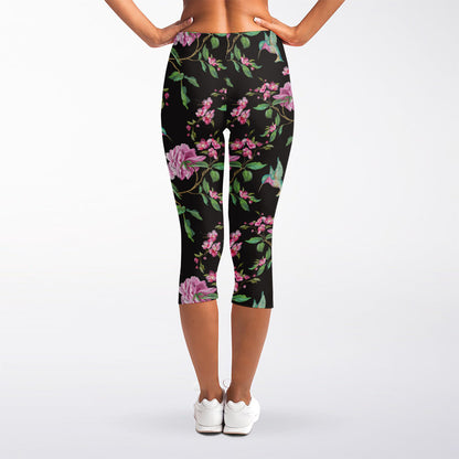 Vintage Floral Hummingbird Print Women's Capri Leggings