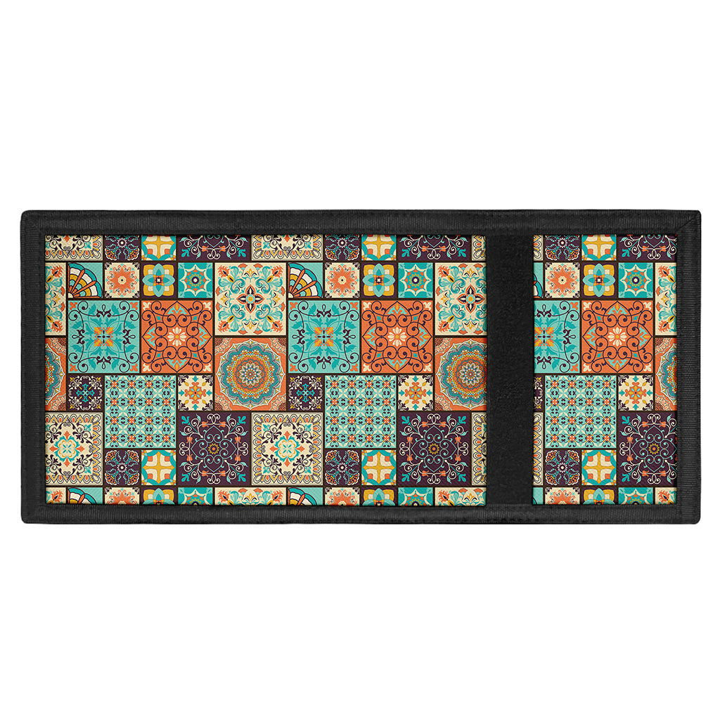 Vintage Floral Patchwork Pattern Print Trifold Wallet