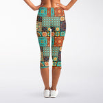 Vintage Floral Patchwork Pattern Print Women's Capri Leggings