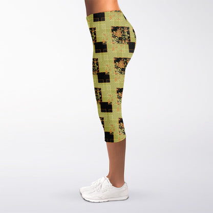 Vintage Flower Patchwork Pattern Print Women's Capri Leggings