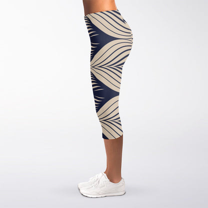 Vintage Geometric Leaf Pattern Print Women's Capri Leggings