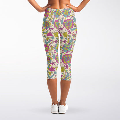 Vintage Girly Floral Print Women's Capri Leggings