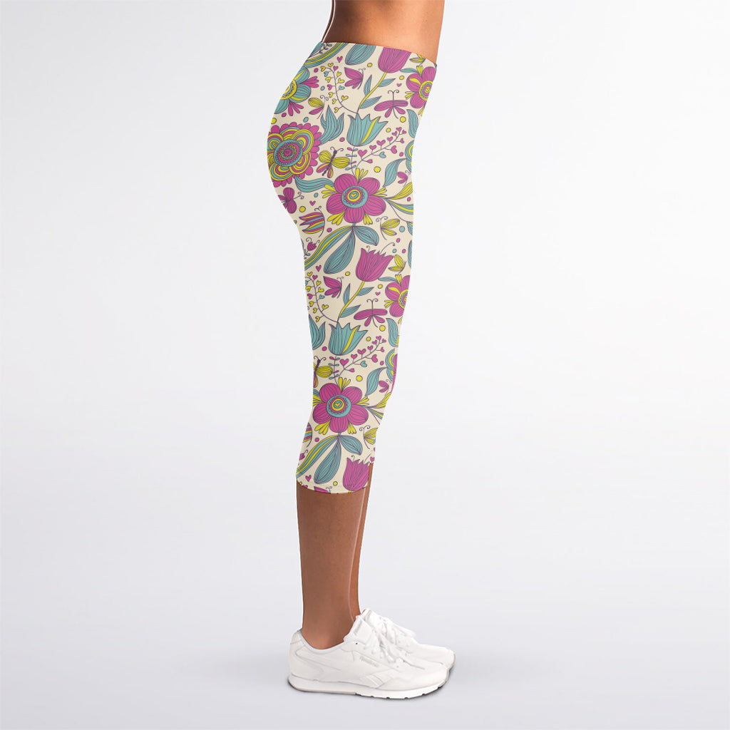 Vintage Girly Floral Print Women's Capri Leggings
