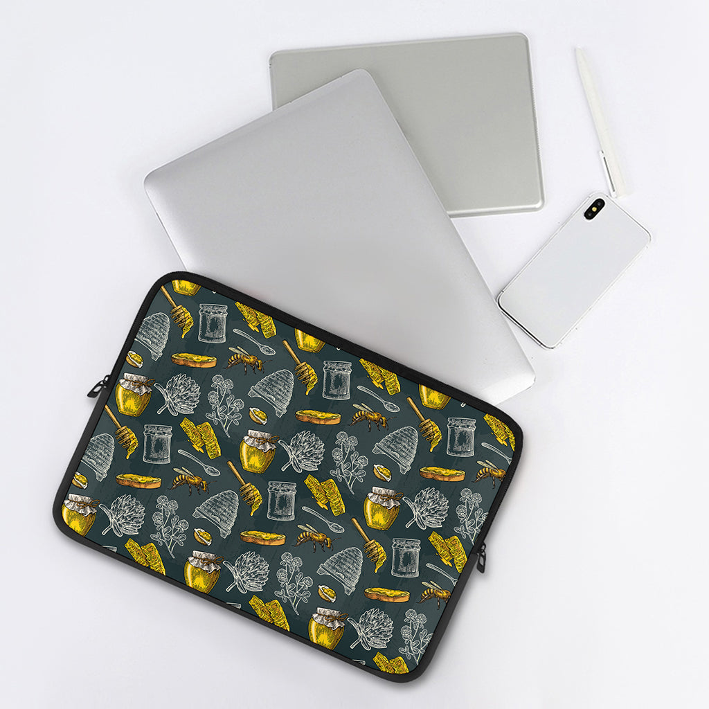 Vintage Honey Bee Print Laptop Sleeve